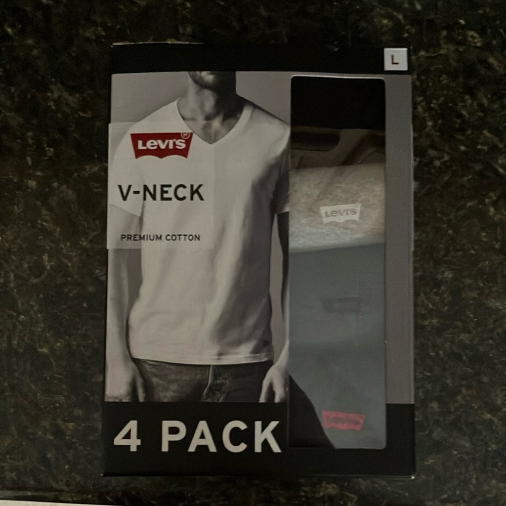 Levi's White and Black Short Sleeve Tees